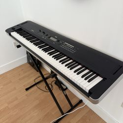 Korg KROSS Piano (88 weighted keys) FOR SALE