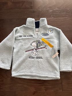 NWT Snoopy Peanuts Light Blue Sherpa Pullover Stay Cool Ski Graphic Medium