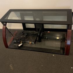 Glass TV 📺 Stand Make Me An Offer👍