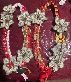 Leis For Graduations