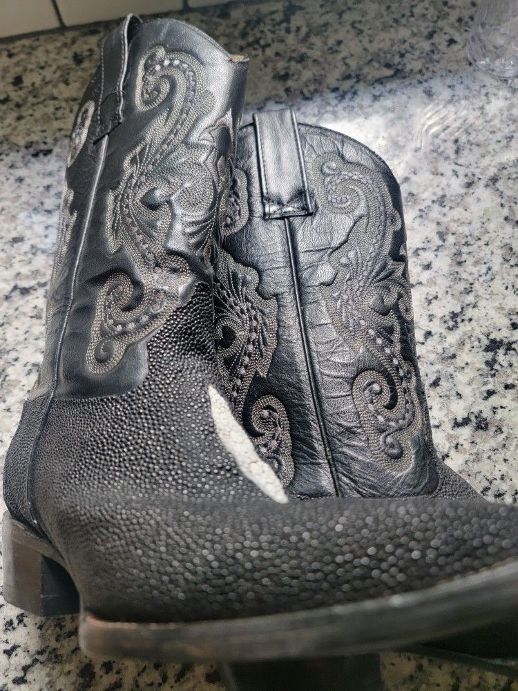 Ladies Stingray Skin Boots