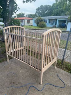 Baby crib