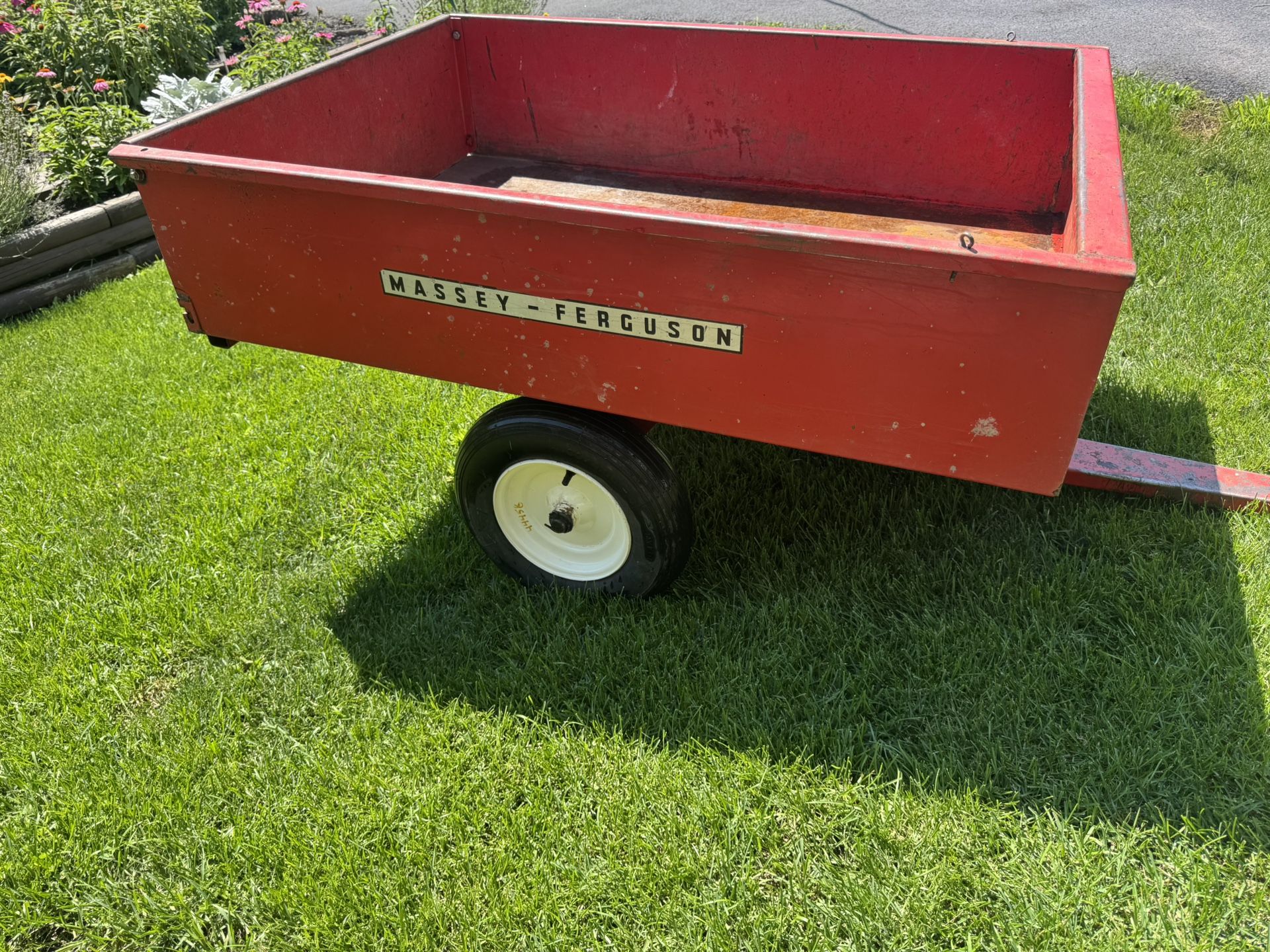 Vintage Massey Ferguson Dump Cart. Box Size 46” X 33 1/2”. Great Restore. Must Pickup