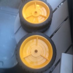 4 Solid Plastic Sturdy LAWNMOWER NEW $25 For All 4 No Box