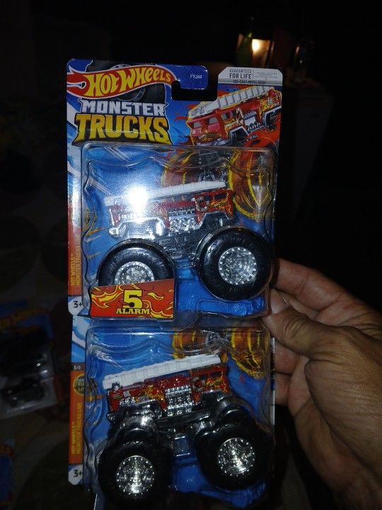 Hot Wheels Monster Trucks Treasure Hunts
