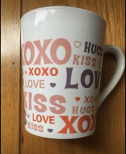 Royal Norfolk Valentines Love Kiss Hugs Coffee Cup