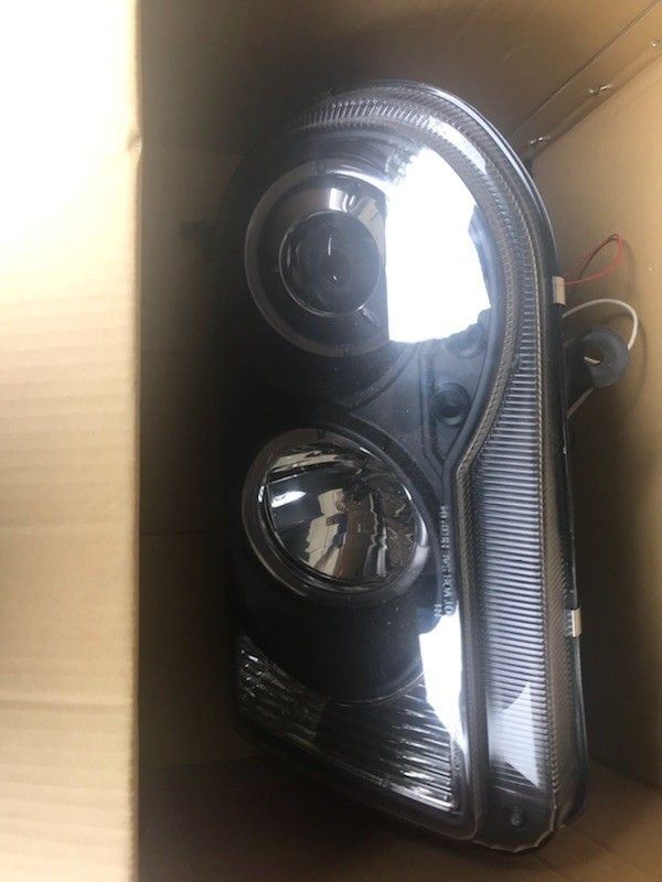 Custom grill and led headlights for an 2006 Chrysler 300