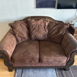 Traditional Brown Loveseat with Wood Frame