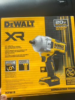 DeWalt XR 20V Brushless 1/2" Impact Wrench DCF961B