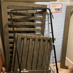 Convertible Crib/Toddler Bed
