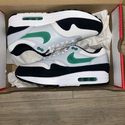 Nike Air Max 1