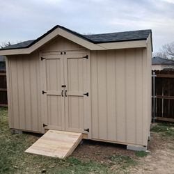 Shed 8x12$2400