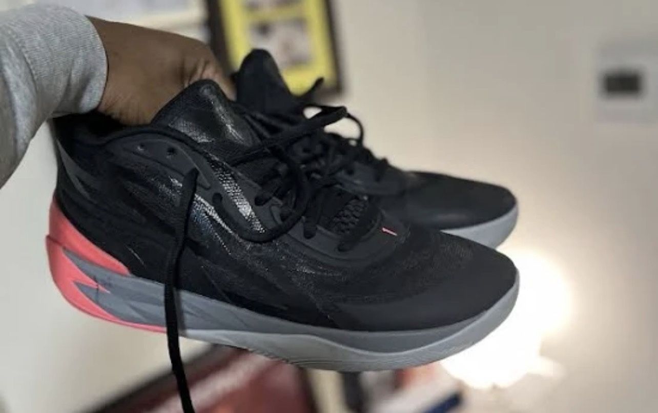 02 M.E.L.O Puma Size 11 Men