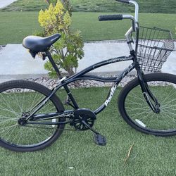 Pacific Capeland Beach Cruiser