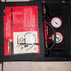 Snap on cylinder leakage tester
