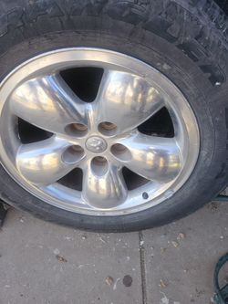 1 Rim And Tire 20in For Ram 