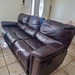 Sofa and recliner (Eastside(