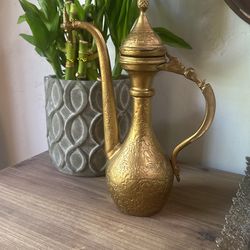 Vintage  Dallah  Brass Coffee Pot 