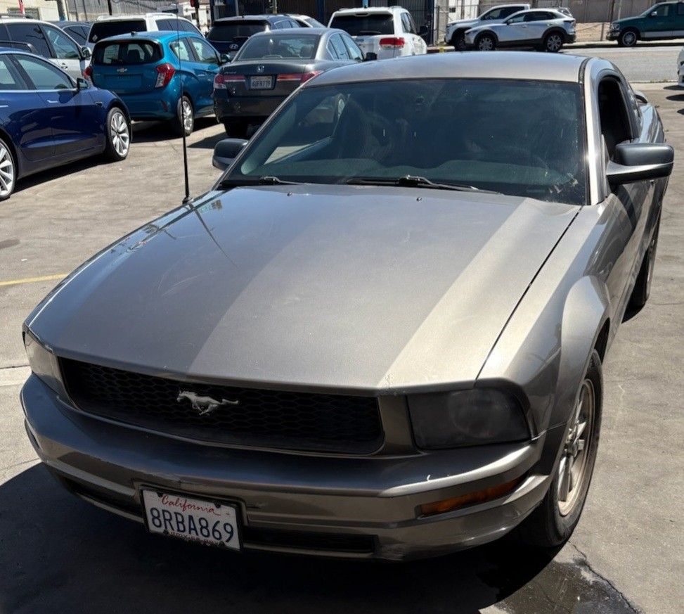 2005 Ford Mustang