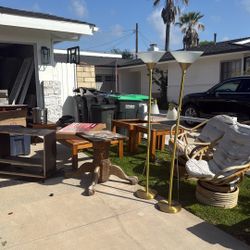 FREE STUFF - COME GET IT!