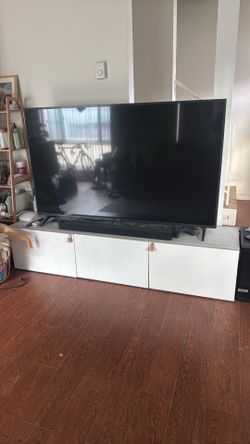 Media console