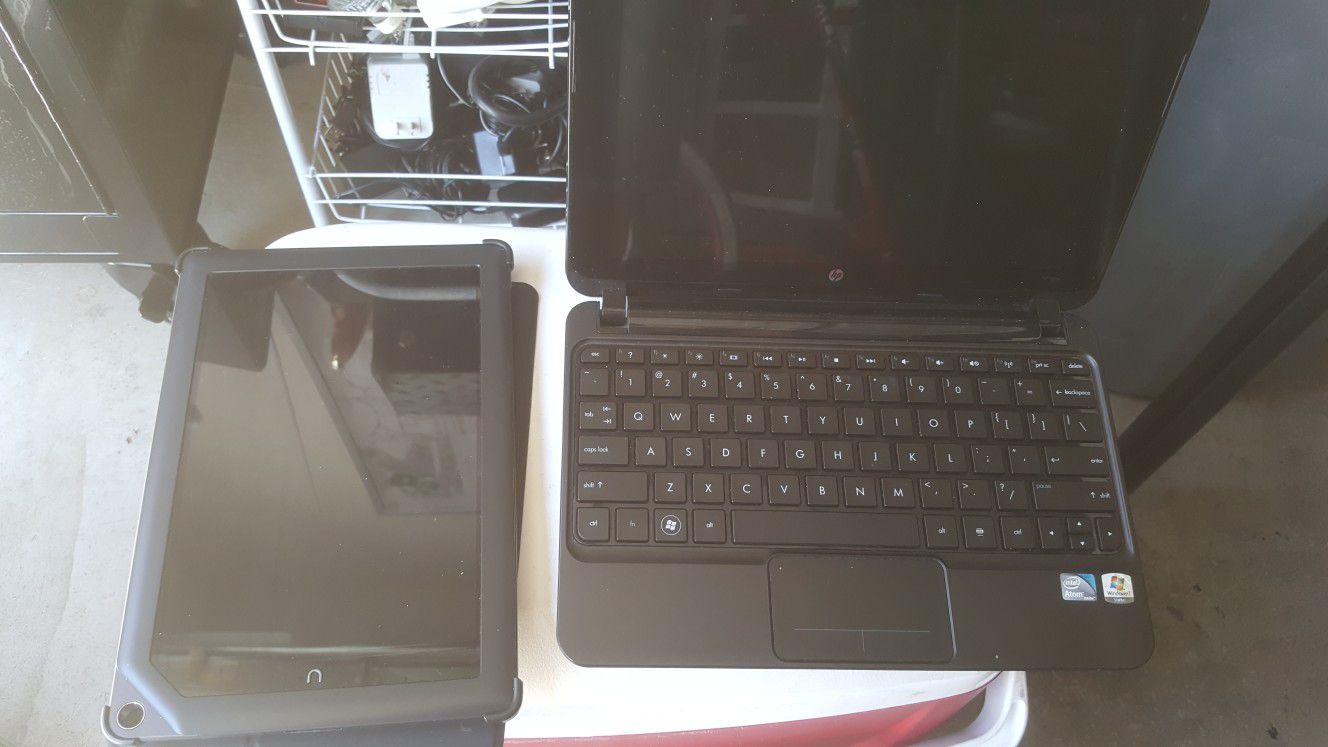 Hp laptop and nook book