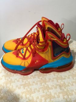 Nike LeBron 19 "Space Jam Tune Squad" sneakers size 10