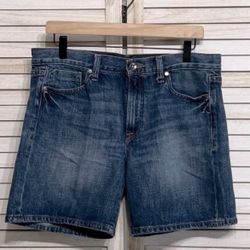 Calvin Klein Jeans Mid Length Denim Shorts Women’s 10 PRICE FIRM