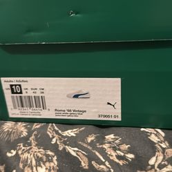 Puma roma size 10
