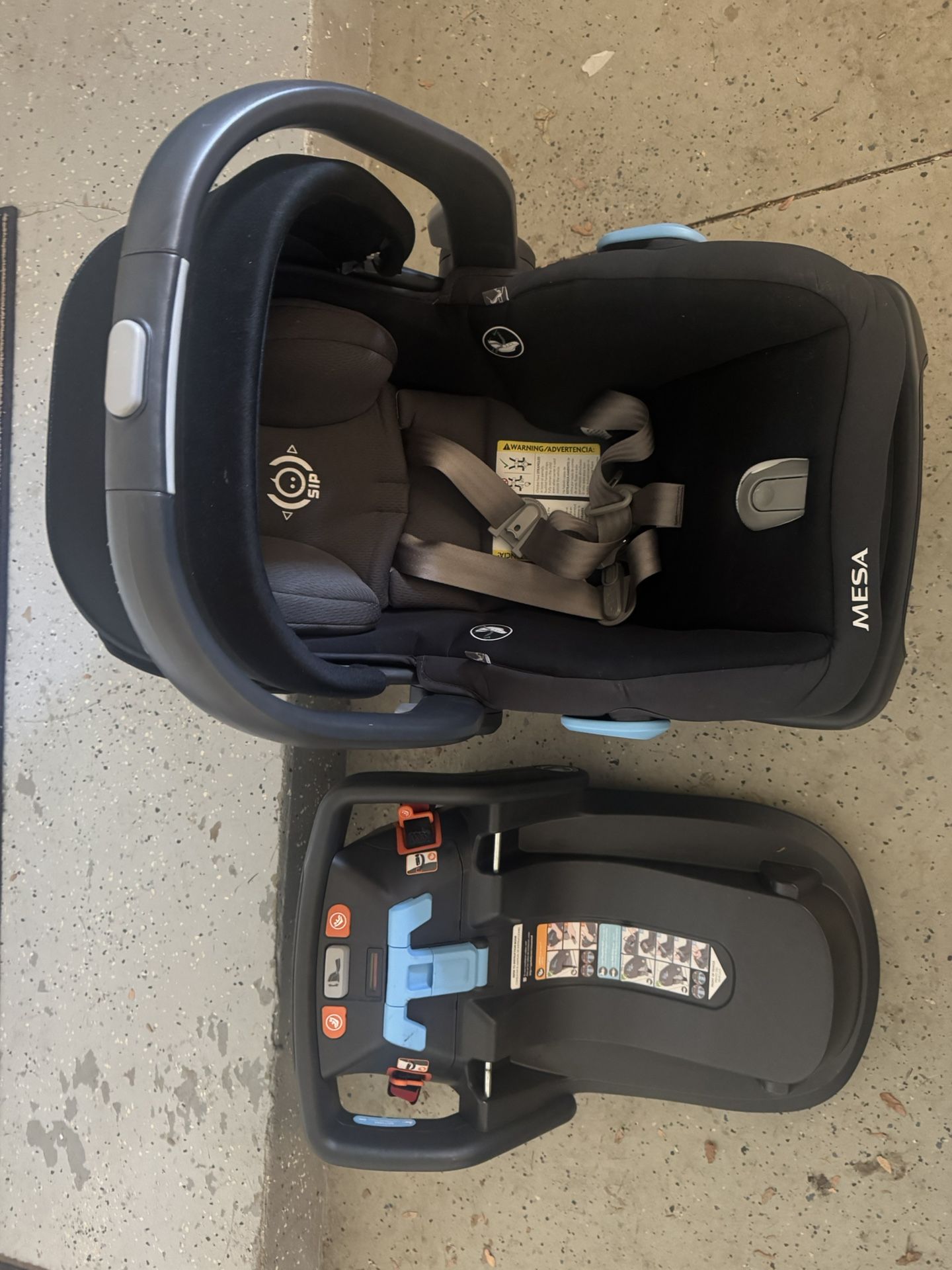UPPAbaby Mesa Infant Car Seat & 2 Bases