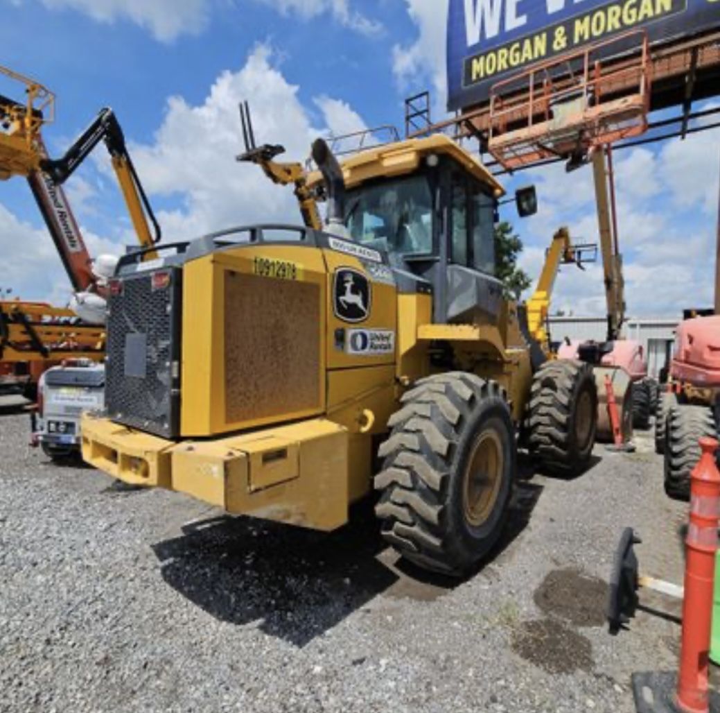 John Deere 544L 3yd Loader