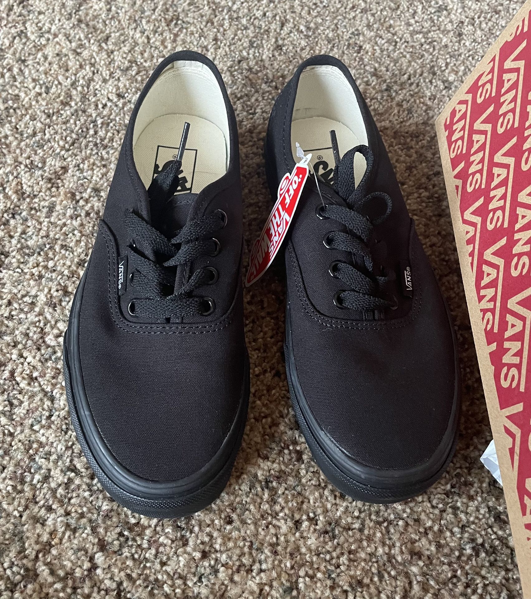 New Women’s Black Vans Shoes