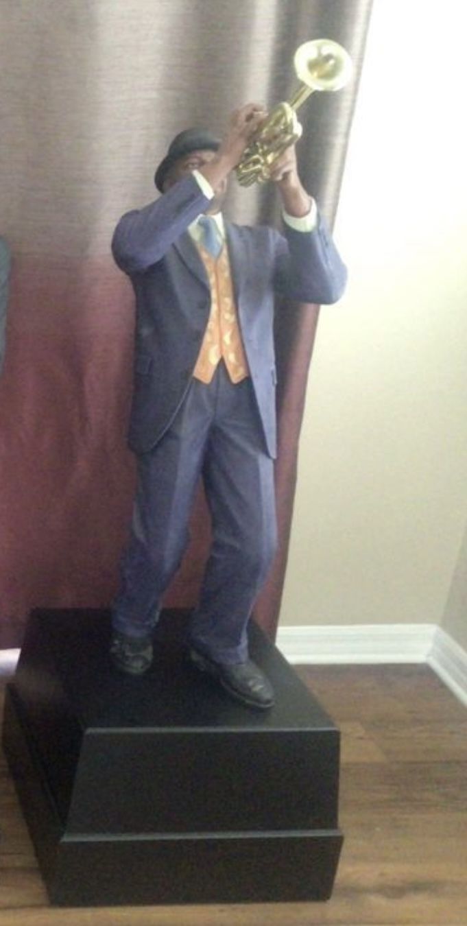 Jazz Statue