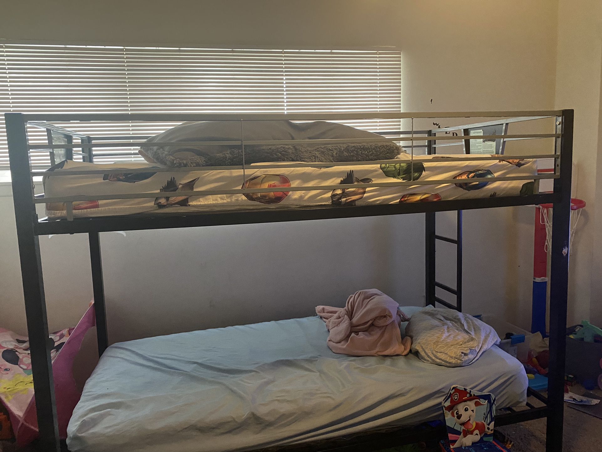 Like New Double Metal Bunk Bed 
