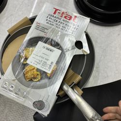 T-fal ceramic non-stick frying pans from a 3-piece set