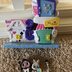 Alice In Wonderland Doorable 