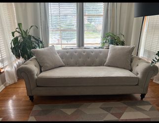 Z-gallery gray velvet sofa