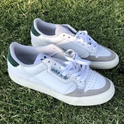 Adidas Coninental Vulc SIZE 9.5