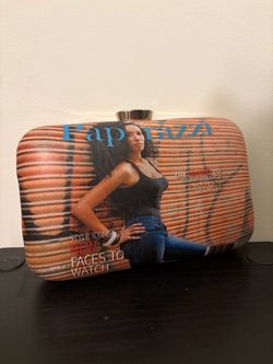 Paparazzi Magazine Clutch Bag Women's Cosmetic Bag
