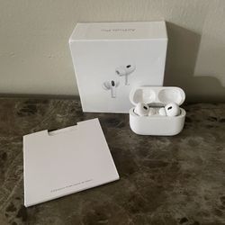 Airpod Pros(NOT FREE DM ME FOR PRICE)