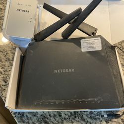 Netgear Nighthawk Wi-Fi Router And Extender