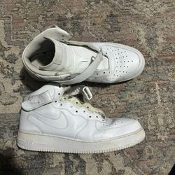 Nike Air Force Ones Size 