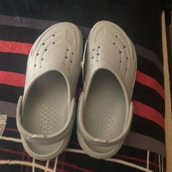 Crocs (Light Grey) 
