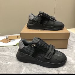 Burberry Shoes 