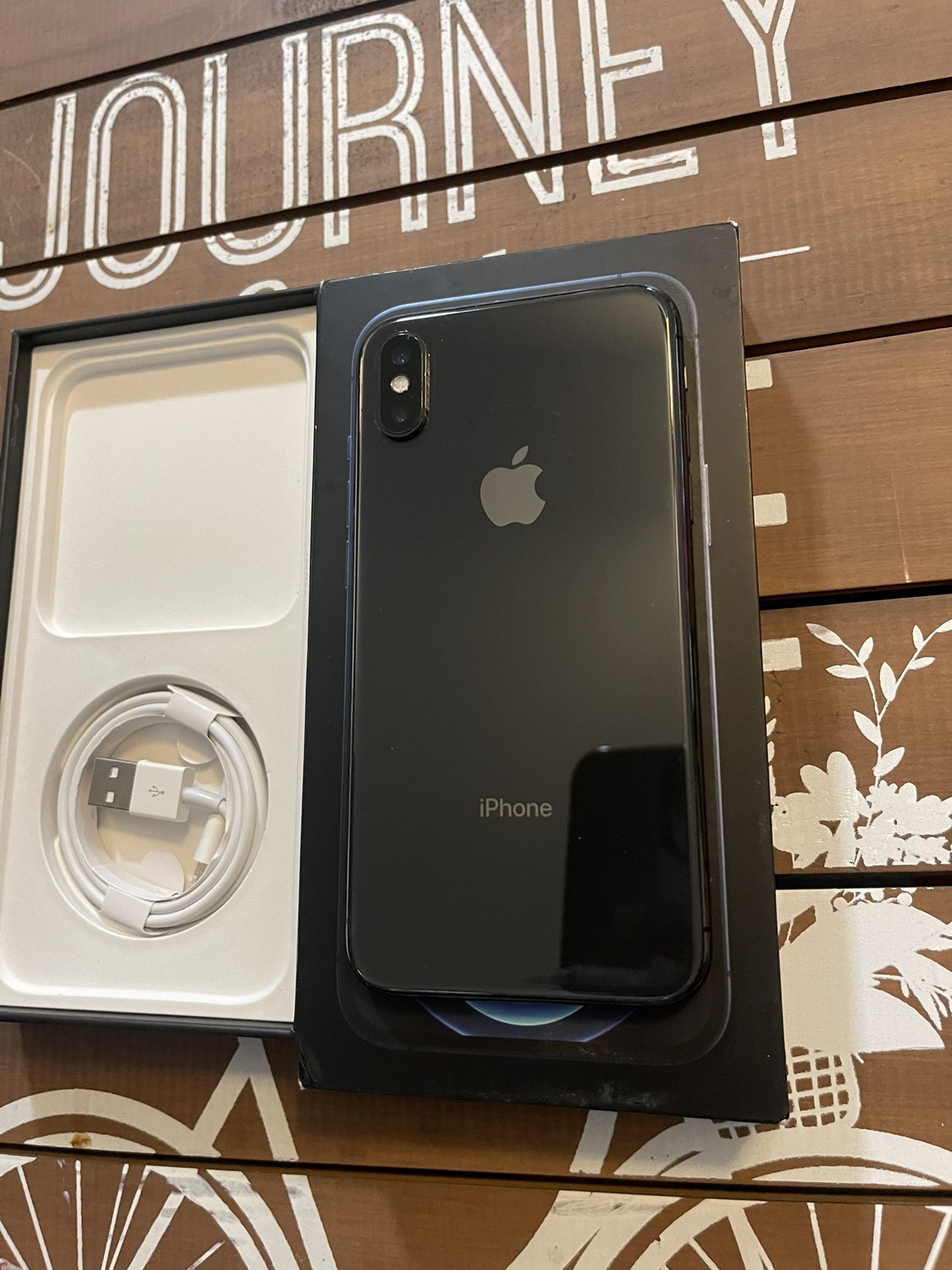 iPhone X 256g Factory Unlock Like New