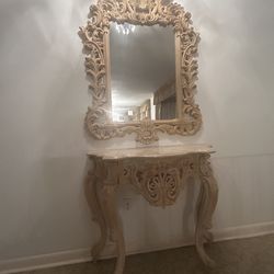 Entry Way Table with mirror