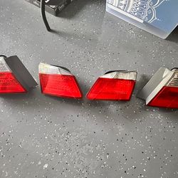 Rear tailights 2015 Honda Accord