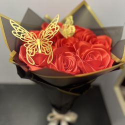 Hermoso Ramo De Rosas Eternas 