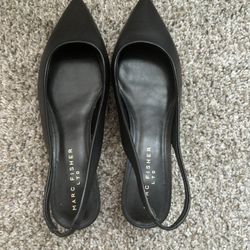 Size 9 Mark Fisher LTD women’s Black Leather Kitten Heels 