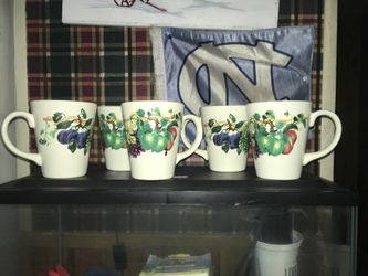 Decorative coffee cups